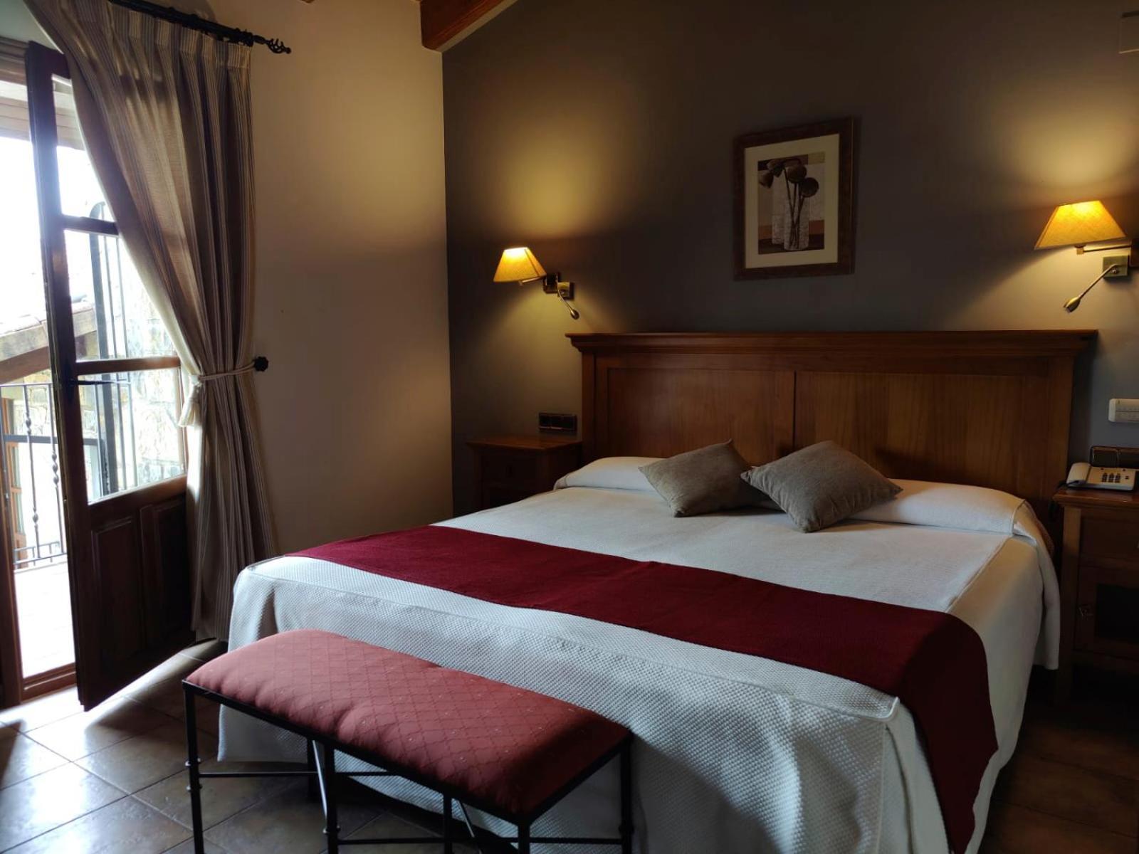 Hotel & Spa Pena Montanesa 아인사 외부 사진